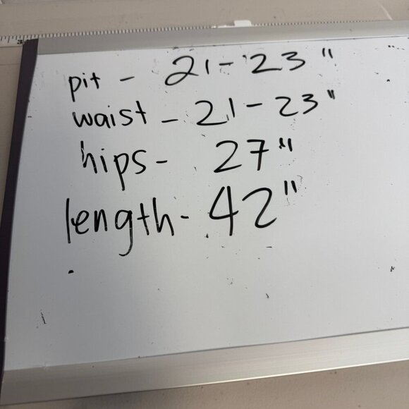 Melrose and Market Casual V-neck Short Sleeves Off White Midi Dress Size Medium - Picture 8 of 10